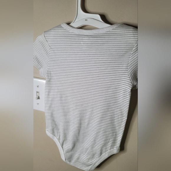 Toddlers Onesie - Picture 6 of 7